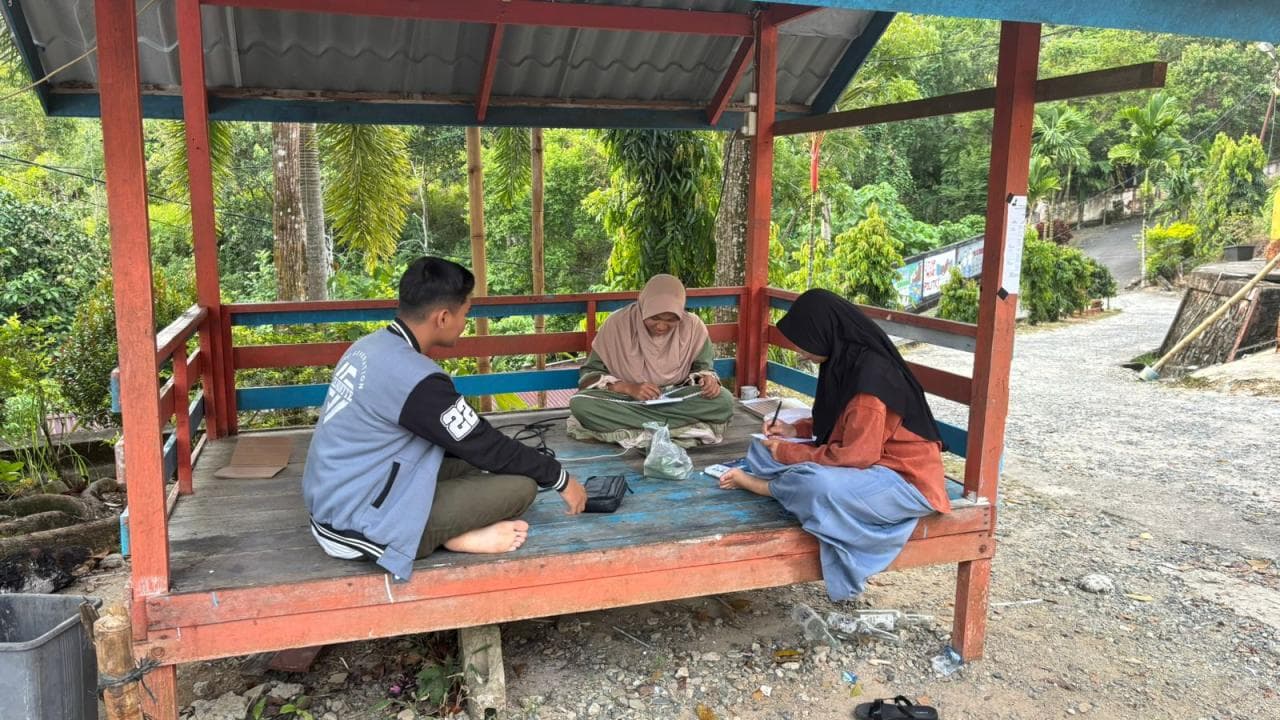 SMAN Unggul Tapaktuan · Contract